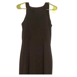 Sleeveless dress